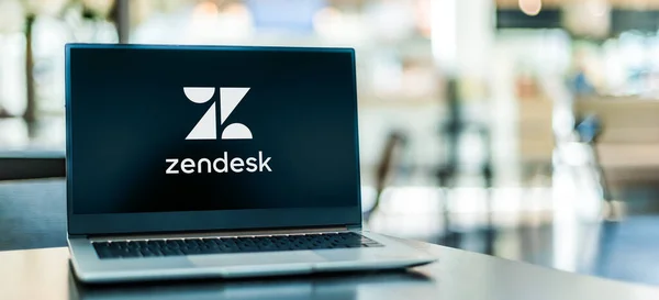 Poznan Pol Sep 2020 Laptopcomputer Met Logo Van Zendesk Inc — Stockfoto