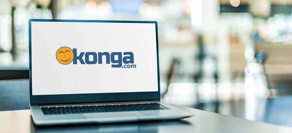 Poznan Pol Sep 2020 Computadora Portátil Que Muestra Logotipo Konga —  Fotos de Stock