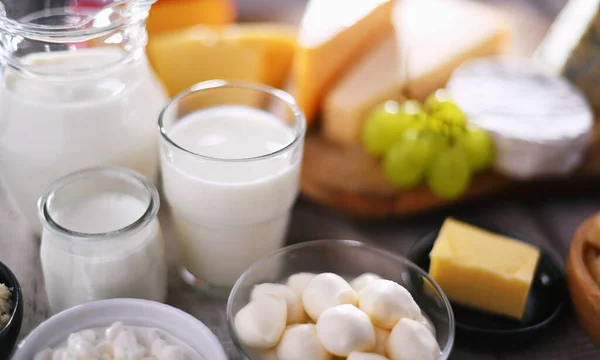 Une Variété Produits Laitiers Compris Fromage Lait Yaourt — Photo