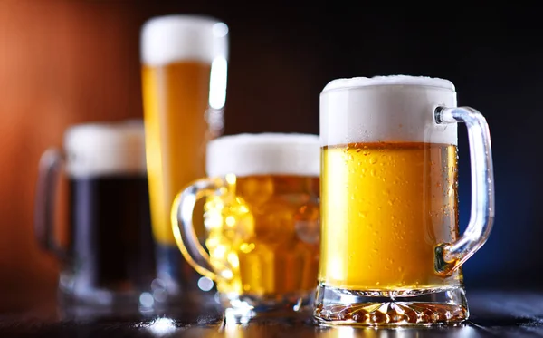 Composição Com Copos Cerveja Vários Tipos — Fotografia de Stock