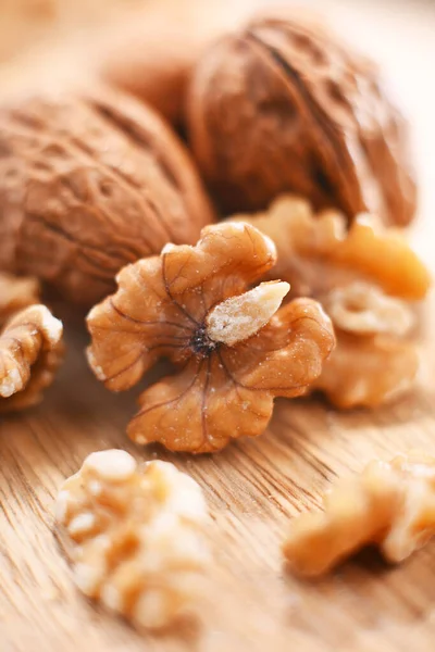 Composición Con Nueces Sin Estante Las Cáscaras —  Fotos de Stock