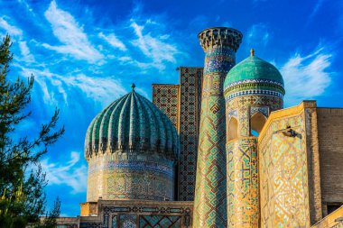 Registan Mimarisi, Semerkant antik kentinin kalbinde eski bir halk meydanı, Özbekistan. 