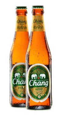 flesje chang bier geïsoleerd op wit