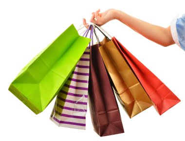 Kağıt poşetler üzerinde beyaz izole tutmak el