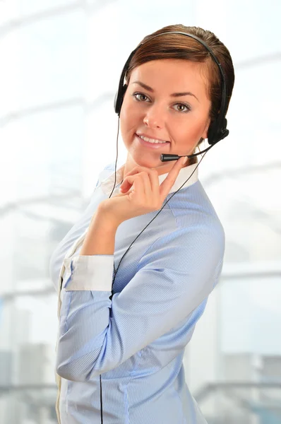 Operadora del centro de llamadas. Atención al cliente. Servicio de ayuda . — Foto de Stock