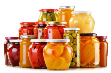 Kavanoz meyve kompostolar reçel ve Turşu sebze izole