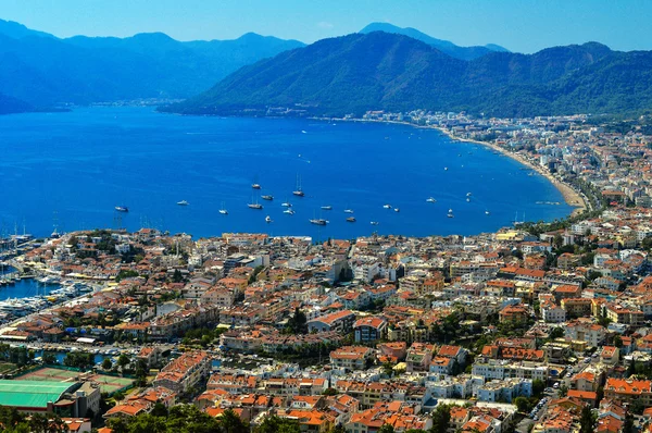 Vista del puerto de Marmaris en la Riviera Turca . — Foto de Stock
