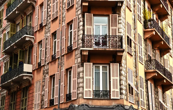 Old town architecture of Nice on French Riviera — Stock Photo, Image