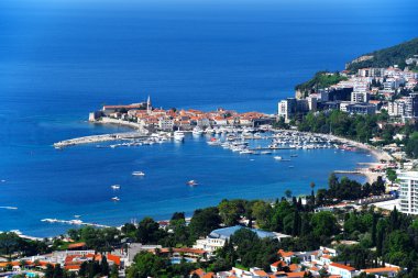 Budva, Karadağ Hava görünümünü Adriyatik kıyısında