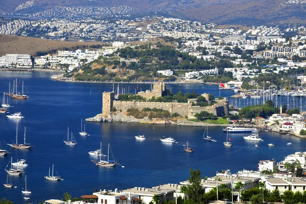 View of Bodrum harbor and Castle of St. Peter — Stock Photo, Image