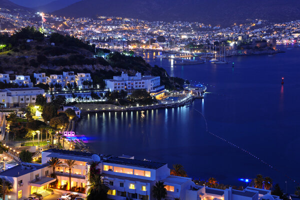 View of Bodrum harbor and Castle of St. Peter by night