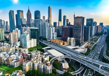 Guangzhou, Çin - 11 Ocak 2025 Guangzhou şehir merkezi ya da Canton, Guangdong eyaleti, Çin