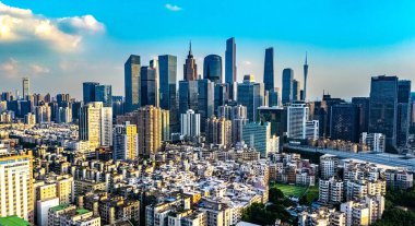 Guangzhou, Çin - 11 Ocak 2025 Guangzhou şehir merkezi ya da Canton, Guangdong eyaleti, Çin