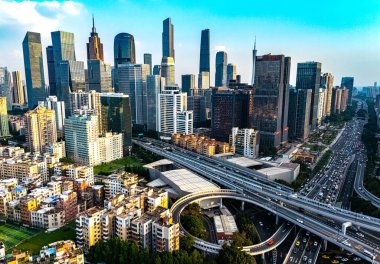 Guangzhou, Çin - 11 Ocak 2025 Guangzhou şehir merkezi ya da Canton, Guangdong eyaleti, Çin