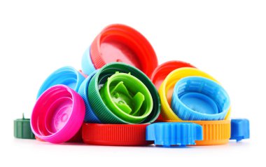 Kompozisyon plastik şişe kapakları.