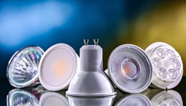 Standart bük ve kilitle tabanlı GU10 LED ampulleri