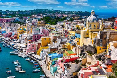 Procida Island, İtalya'nın Metropolitan City of Naples, Campania, İtalya'nın panoramik manzaralı.