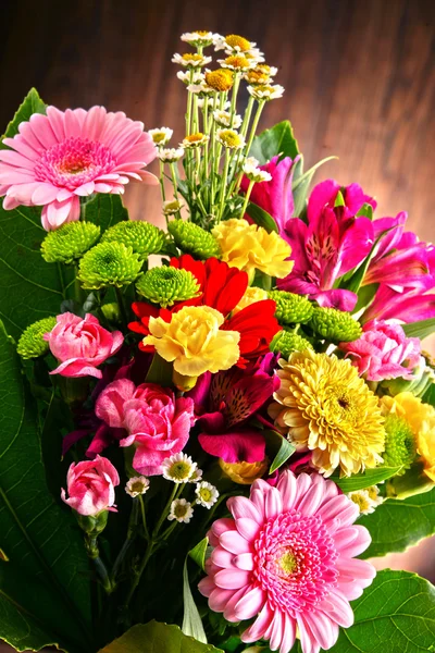 Composition with bouquet of flowers — Stock Photo, Image