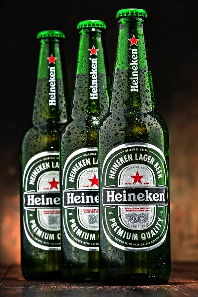 Bottles of Heineken beer — Stock Photo, Image