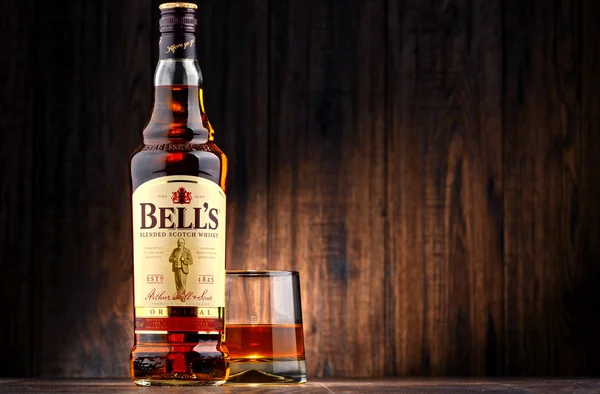 Bell'in Scotch viski şişe — Stok fotoğraf