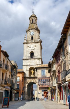Saat Kulesi önünde Pazar Toro İspanya