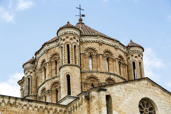 Romaanse kathedraal in de stad van Toro, Spanje — Stockfoto