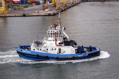 Tugboat Montbrio Barcelona uluslararası limanda