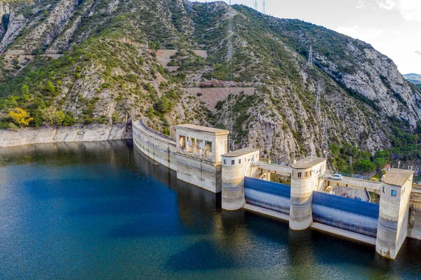 Uitzicht Hydro Elektrische Centrale Een Snelweg Dam Bij Rivier Segre — Stockfoto