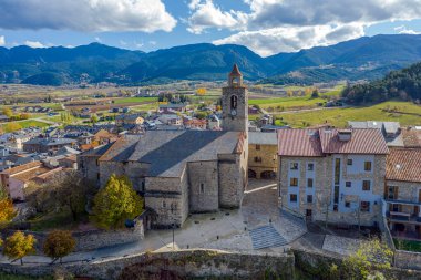 Santa Maria i Sant Jaume Kilisesi, Bellver de Cerdanya Pyrenees Lleida, Katalonya İspanya