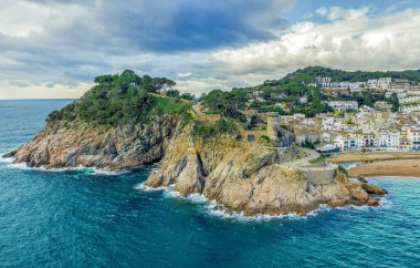 Tossa de Mar 'ın popüler köyü Costa Brava, Katalonya, Akdeniz, İspanya
