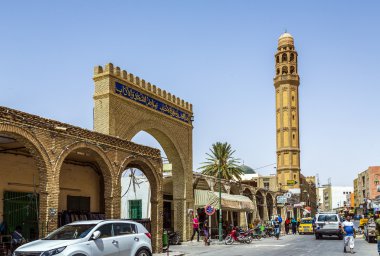 la Moschea di el-ferdous tozeur tunisia 