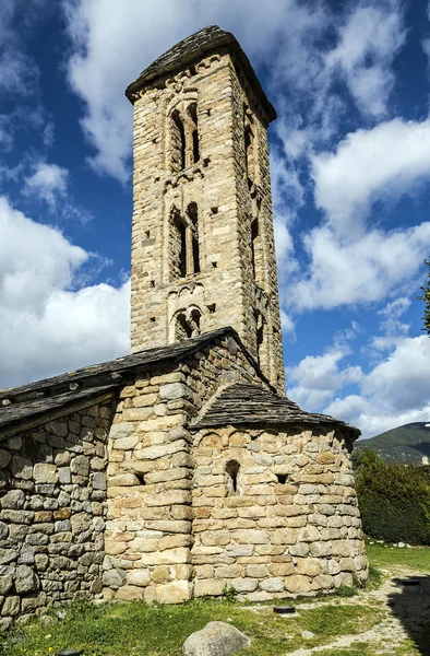 Романської церквою Сан Мікель d Енголастерс, Андорра — стокове фото