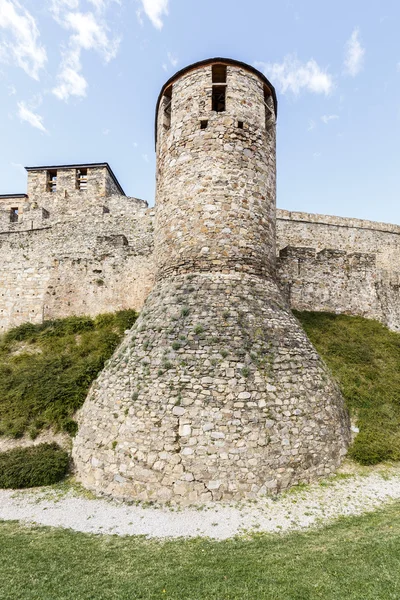 Hem eller viktigaste ingången för Templar castle i Ponferrada — Stockfoto