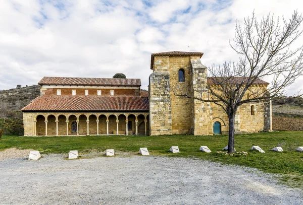 Mozarabic monastery of San Miguel de Escalada in Leon — Stock Photo, Image