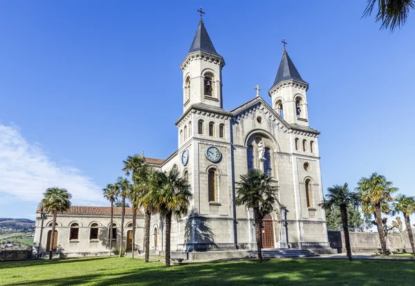 Kerk van Jezus de Nazarener Pineda in Cudillero — Stockfoto