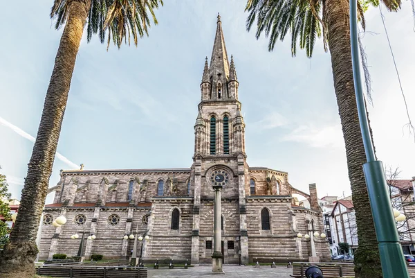 Kerk van onze Vrouwe van de veronderstelling in Torrelavega — Stockfoto