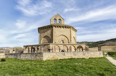 eunate Manastırı