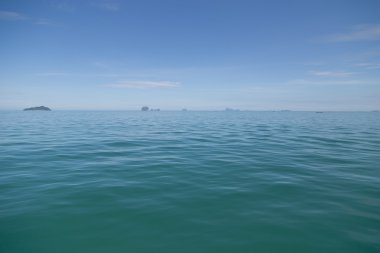 Derin mavi Andaman Denizi