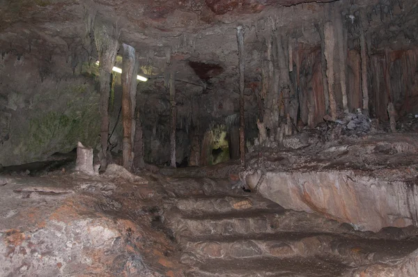 Grotta di Mare Kao-Kob in Trang Thailandia — Foto Stock