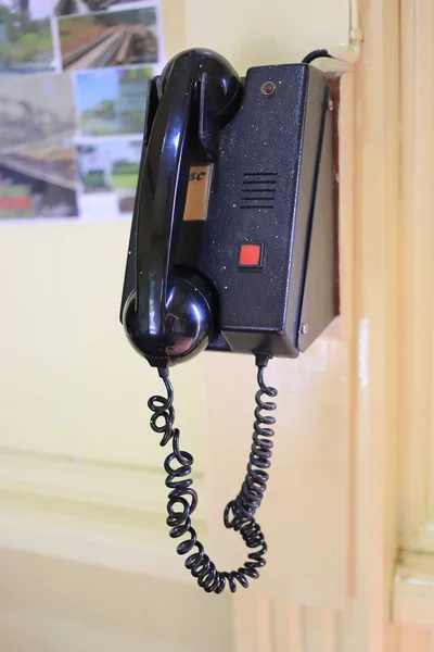 Staré Retro telefon na nádraží Kantang — Stock fotografie