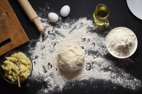 Kneaded Dough Making Dumplings — Stock Photo, Image