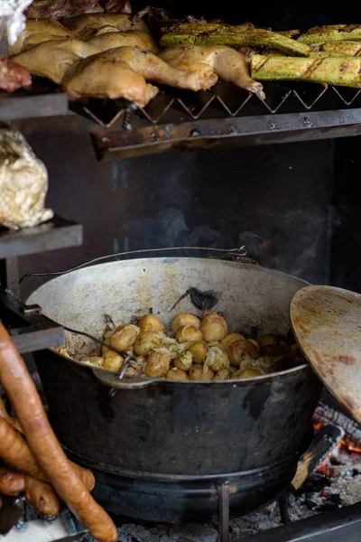 Chunks Fried Potatoes Large Skillet Street Food Festival — Stock Photo, Image