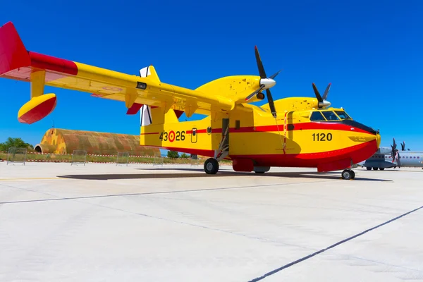 Υδροπλάνο canadair cl-215 — Φωτογραφία Αρχείου