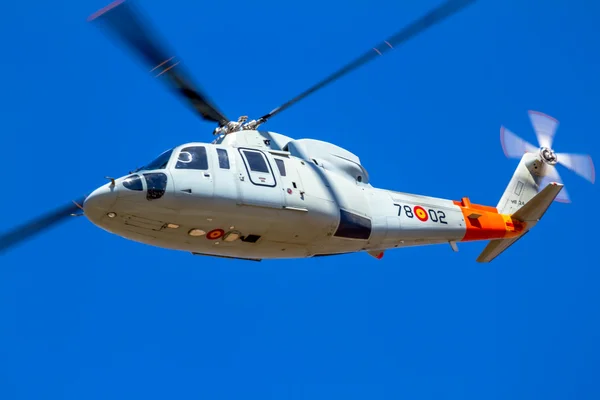 Helicóptero Sikorsky S-76C — Foto de Stock