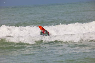 2 şampiyonluk impoxibol üzerinde bodyboader