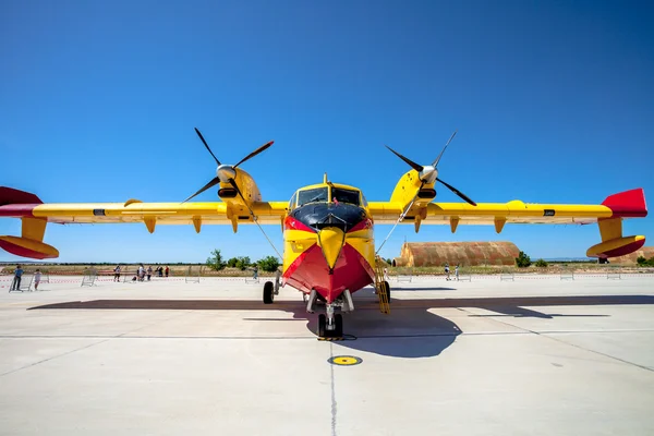 水上飞机 canadair cl-215 — 图库照片