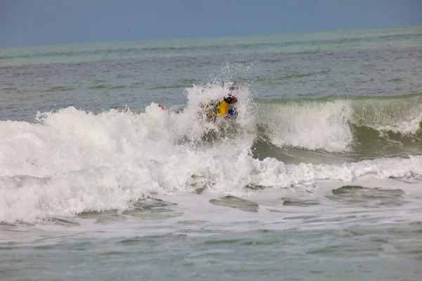 Bodyboarder na II otwarte Mistrzostwa — Zdjęcie stockowe