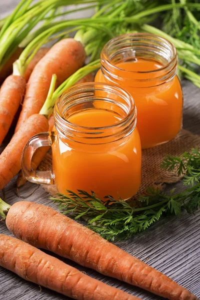 Fresh carrot juice — Stock Photo, Image