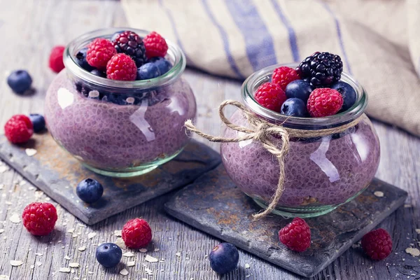 Budino di acai di semi di chia — Foto Stock