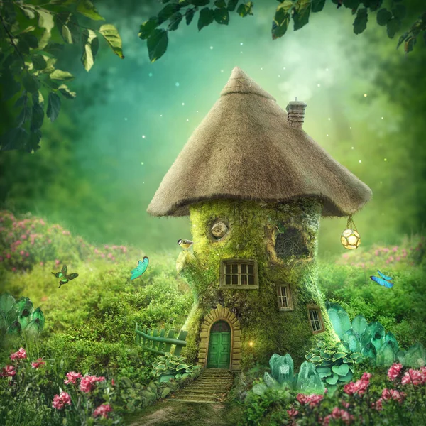 Μαγικό Σπίτι Στο Δάσος — Φωτογραφία Αρχείου